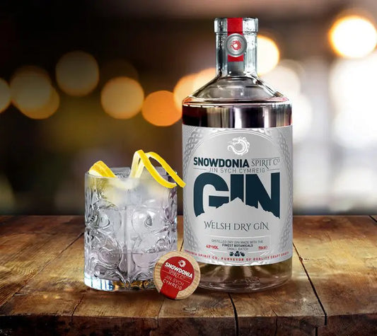 Snowdonia Spirit Co - Snowdonia Dry Gin   43.0%
